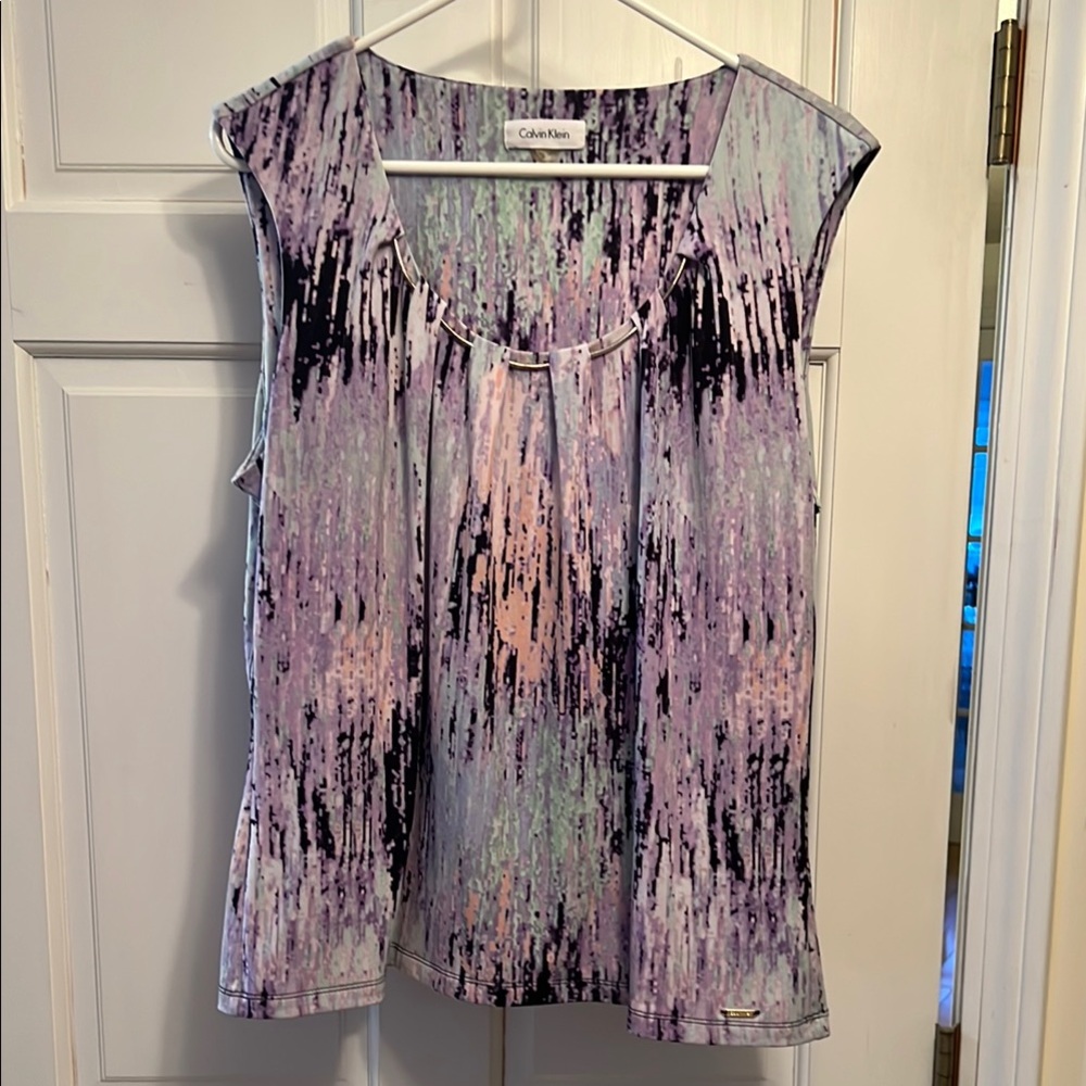 Calvin Klein Women's Abstract Print Top - Purple and Black